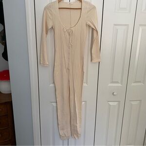 Doen : Bessie Suit / Onesie in Natural Pointelle